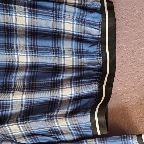 Blāshe Plaid Top - Picture 3 of 13